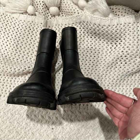 Rag & Bone‎ Shiloh Rain Boots
Black Women's Size 35 - Picture 7 of 11